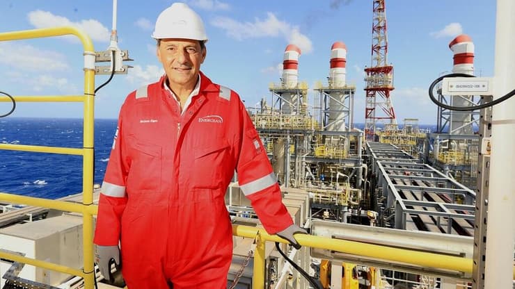 מתיוס ריגאס על סיפון אסדת כריש