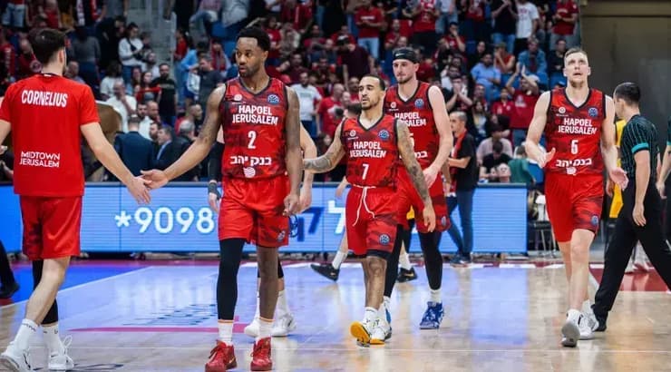 שחקני הפועל ירושלים