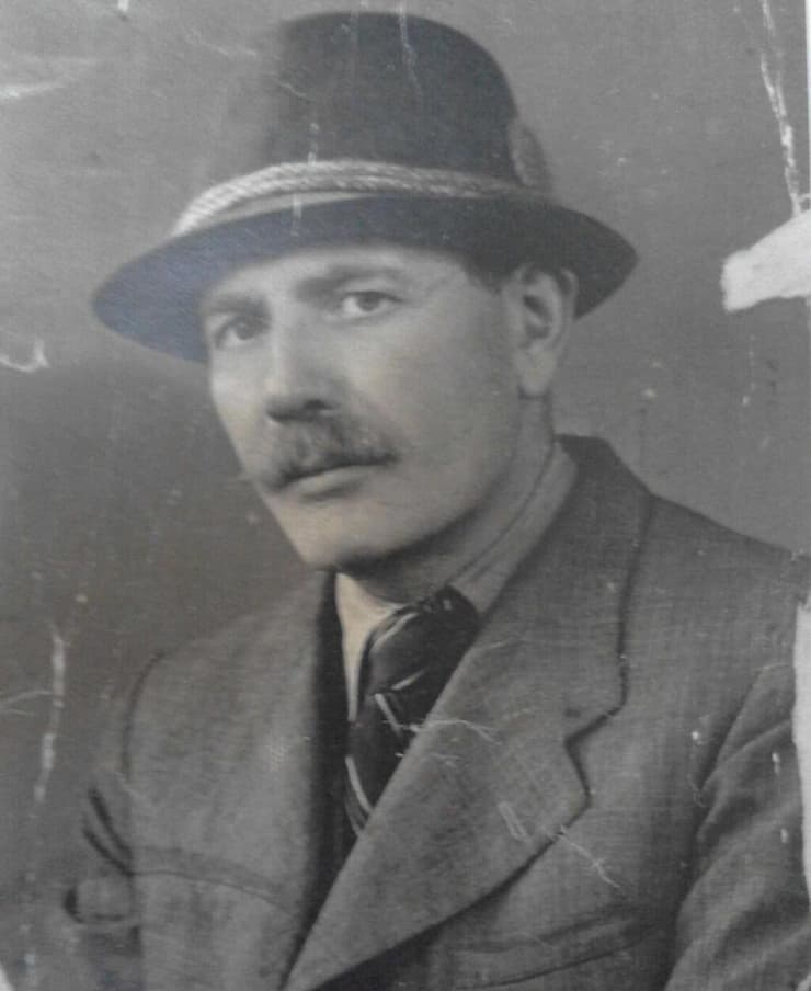 סבא אליעזר דוידויץ. אשתו ושבעה ילדיהם נרצחו באושוויץ
