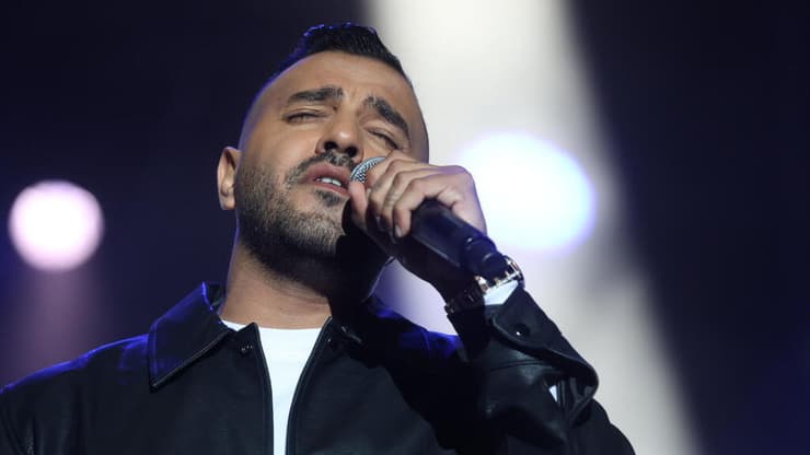 נוצר ביניהם חיבור מטורף. איתי לוי (צילום: שאול גולן) איתי לוי, מתוך "שירים בכיכר"