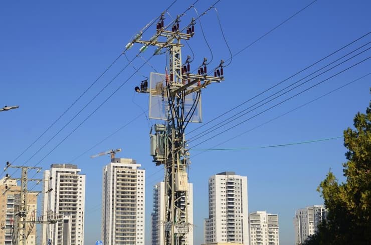 אילוסטרציה (צילום: shutterstock) חשמל אילוס אילוסטרציה