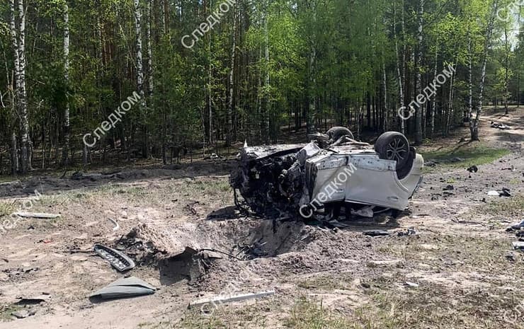 רוסיה זחר פרילפין סופר לאומן נפצע פיצוץ ב מכונית הנהג שלו נהרג המכונית ההרוסה