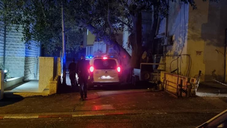 המשטרה מגיעה לזירת הרצח בחיפה