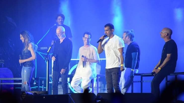 חבריו של אביב גפן ל"עניין של זמן"