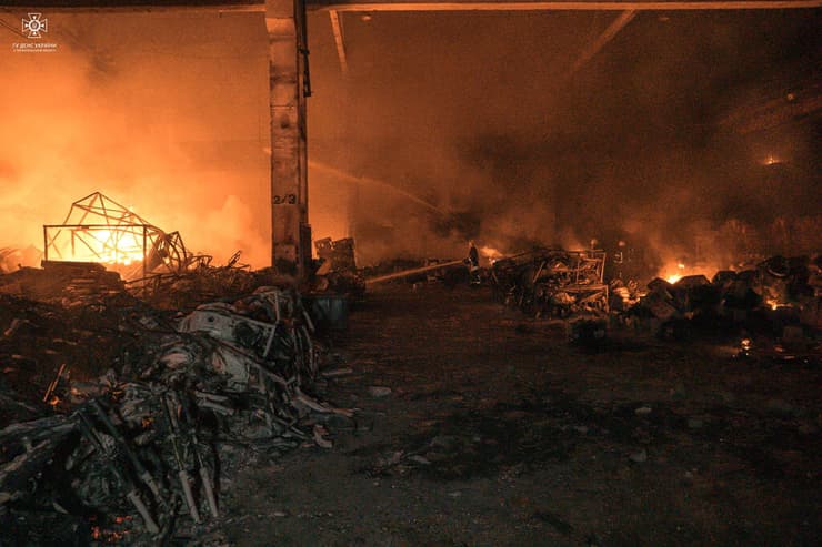 נזקי הפצצה רוסית בעיר טרנופול אוקראינה 