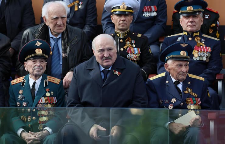 נשיא בלארוס אלכסנדר לוקשנקו אירועי יום הניצחון עם הנאצים 9 מאי מוסקבה רוסיה