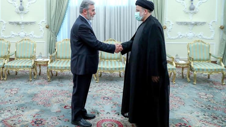 זיאד נחאלה עם נשיא איראן איברהים ראיסי