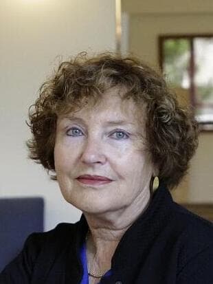 פרופ' קרנית פלוג