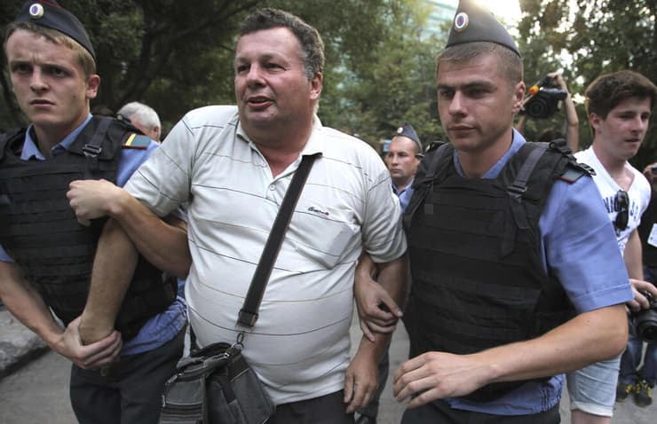 מעצר פעיל אופוזיציה מיכאיל קרינגר רוסיה 2012