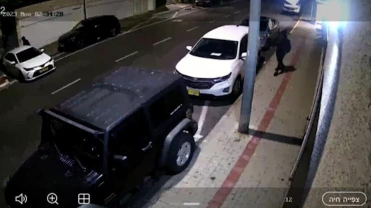 תיעוד: הגנבים אוריאן טריפונוב וגלבוע שור פורצים לרכבים בשכונות יוקרה בכרמיאל ובחיפה