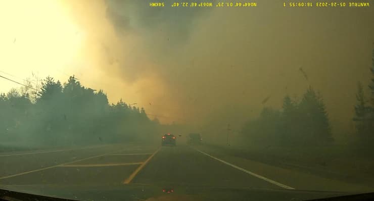 תיעוד נסיעה שריפה שריפת יער הליפקס נובה סקוטיה קנדה
