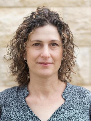 איילת קראוס, שותפה ומנהלת סניף ירושלים בחברה לפיתוח והתחדשות עירונית 