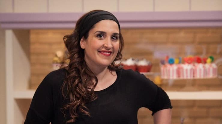 קרין גורן. "תמיד הרגשתי כוסית. את צריכה למצוא את הבגדים שמחמיאים לך, שאת נראית בהם סקסית" (צילום: אריאל שרוסטר) קרין גורן