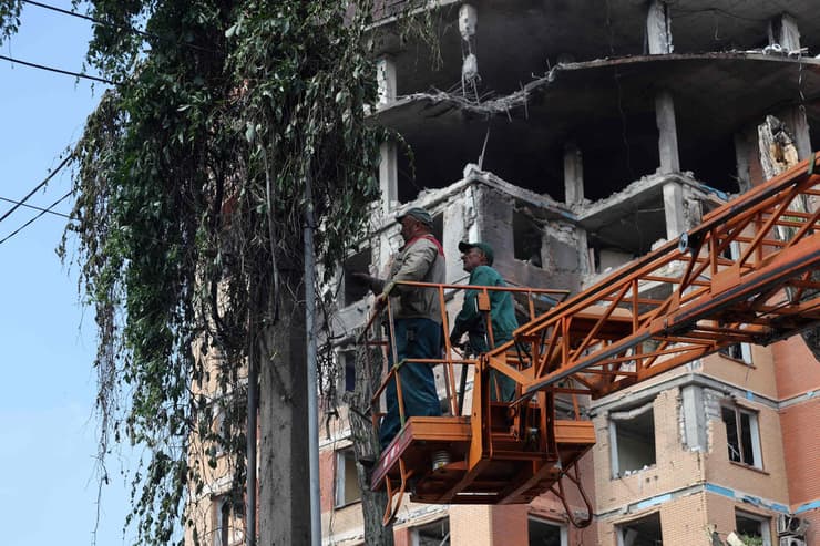 נזקי הפצצות ב אודסה אוקראינה