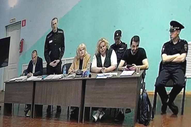 אלכסיי נבלני שימוע ב משפט ב רוסיה
