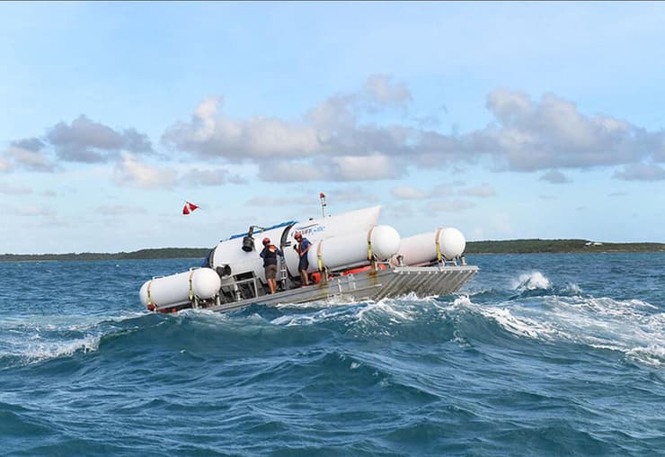 הצוללת "טיטאן", ארכיון