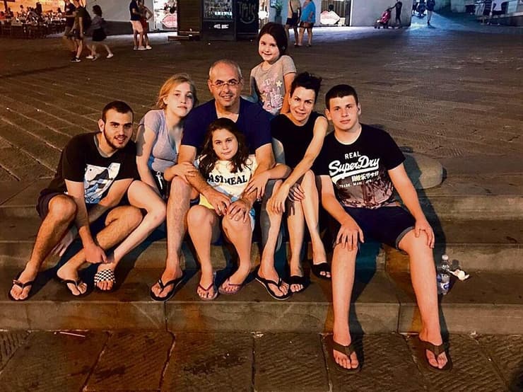 עינת נתן עם משפחתה