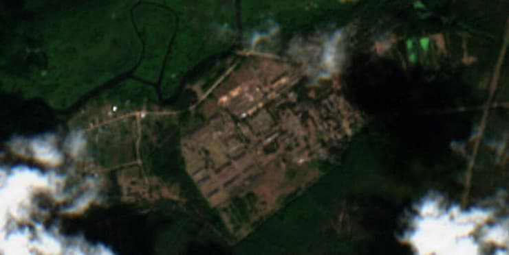 צילום לוויין של מחנה צבאי חדש שהוקם בבסיס באזור מוהילב בלארוס שעשוי לשמש את לוחמי קבוצת וגנר אחרי מרד כושל ב רוסיה