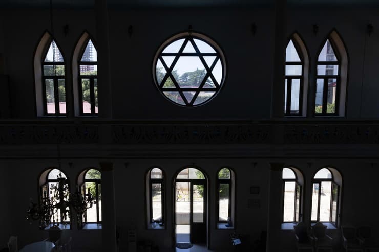 בית הכנסת העתיק בבאטומי 