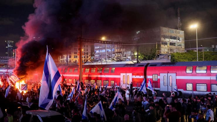 המחאה בתל אביב 