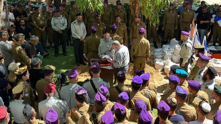 הלווייתו של סמ''ר שילה יוסף אמיר ז''ל בהר הרצל, ירושלים