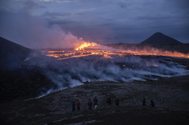 התפרצות הר הגעש פאגְרדאלסְפִיאטְלְ באיסלנד