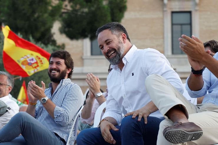 ספרד בחירות מנהיג מפלגת הימין הקיצוני Vax סנטיאגו אבסקל