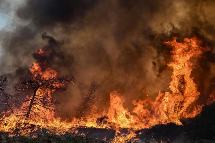 יוון גל חום שריפות רודוס שריפה