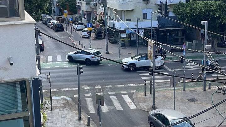 פינת הרחובות בר כוכבא ודיזנגוף בתל אביב