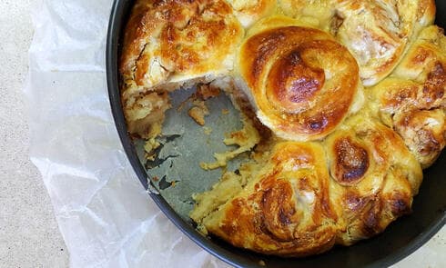 מתכונים עוגת שושנים עם שקדים וסילאן