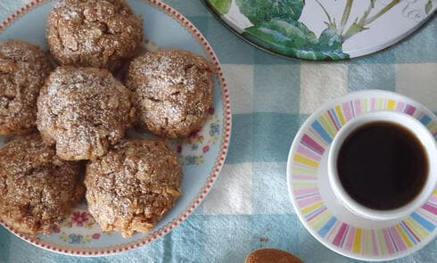 מתכונים עוגיות שיבולת שועל עם תפוח, קינמון והל