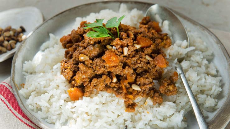 מנחם ומשביע: אורז בולונז (צילום: אפרת מוסקוביץ) אורז בולונז