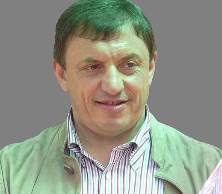לכסיי פטרוב מרגל שהפך לאיש עסקים ורץ לנשיאות נרצח ב סופיה בולגריה
