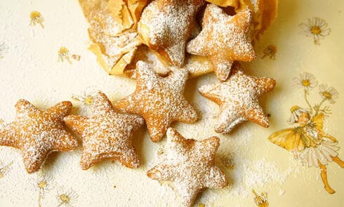 סופגניות מהירות בצורת כוכב