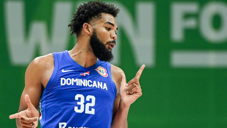 קארל אנתוני טאונס