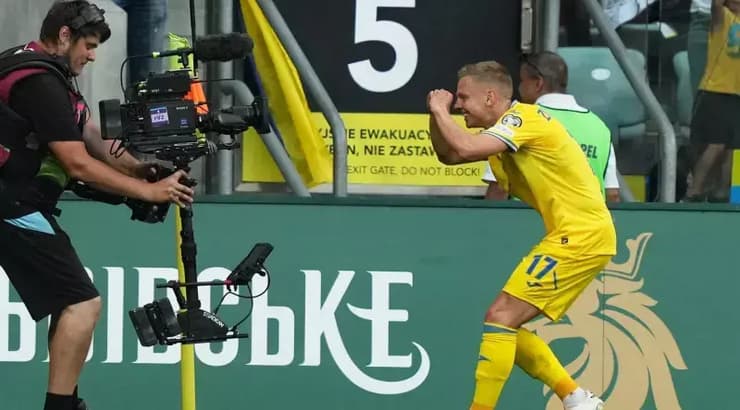 אולכסנדר זינצ'נקו חוגג