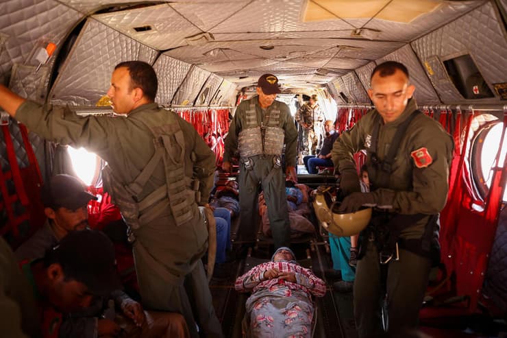מרוקו חילוץ נפגעים במסוק ל בית חולים
