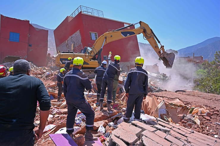 מרוקו חיפוש ניצולים באמיזמיז רעידת אדמה