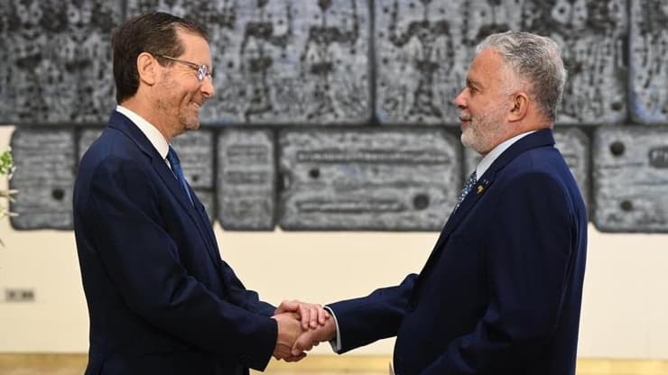 שגריר ברזיל, פרדריקו סלמואו דוקו אסטרדה מאיר עם נשיא המדינה יצחק הרצוג