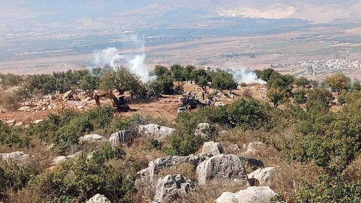 תיעוד: צה"ל משליך רימוני עשן אל עבר כוחות של  צבא לבנון בדרום עזה