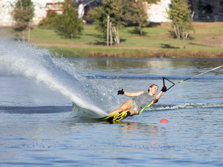 ליזה דובג'ביץ', אליפות סקי מים