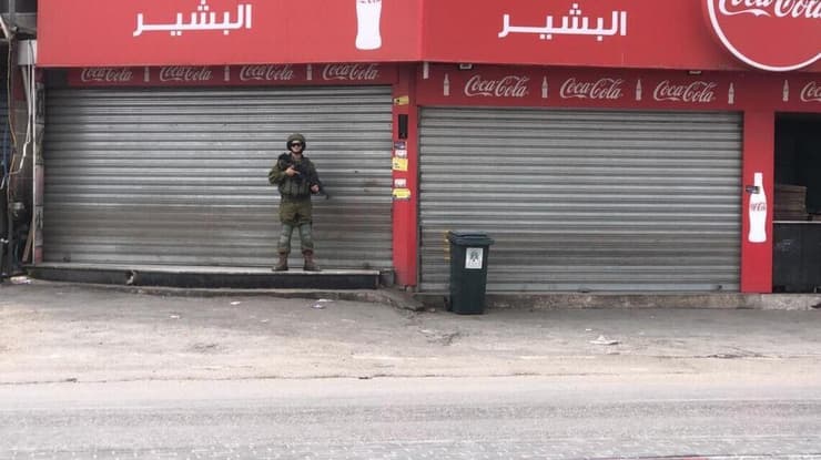 חווארה סגירת כביש 3 שעות בגלל יידוי אבנים פלסטינים