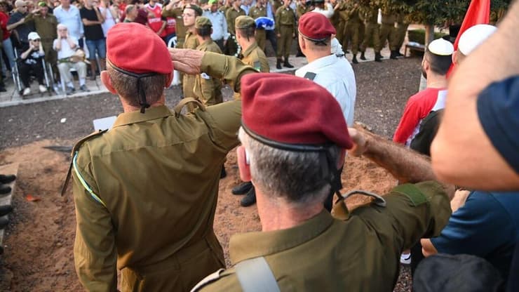 הלווייתו של סמל ירון שי ז"ל