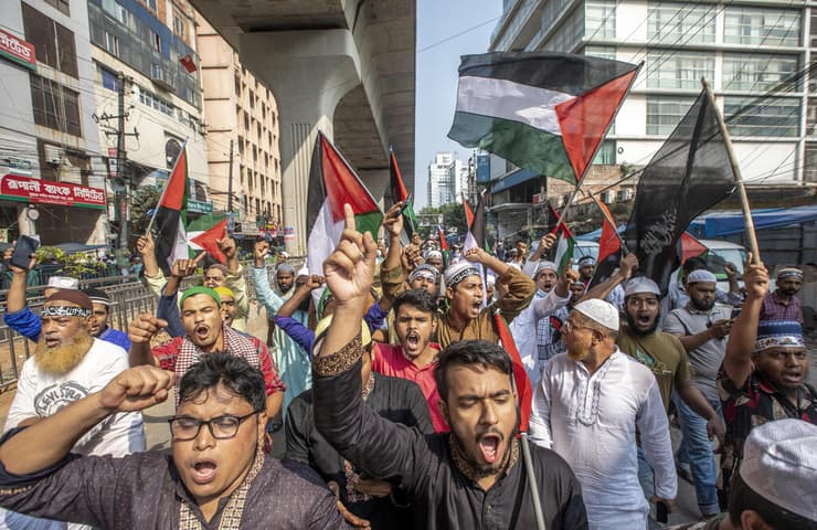 חרבות ברזל דאקה בנגלדש מפגינים בעד חמאס וה פלסטינים עזה