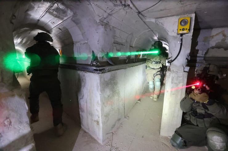 יחידת יהלום מתאמנים במנהרות לקראת הכניסה לעזה