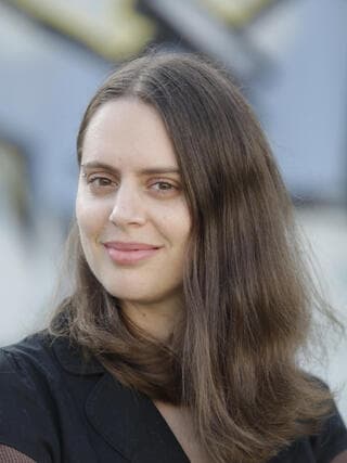 רחלי ווקס היא העורכת הראשית של זווית, סוכנות הידיעות של האגודה הישראלית לאקולוגיה ולמדעי הסביבה