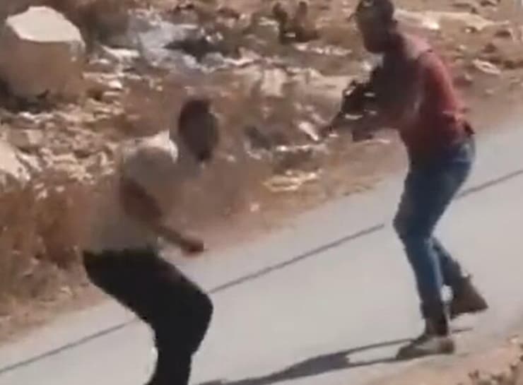 ירי מתנחל פלסטיני כפר א טוואני יהודה ושומרון