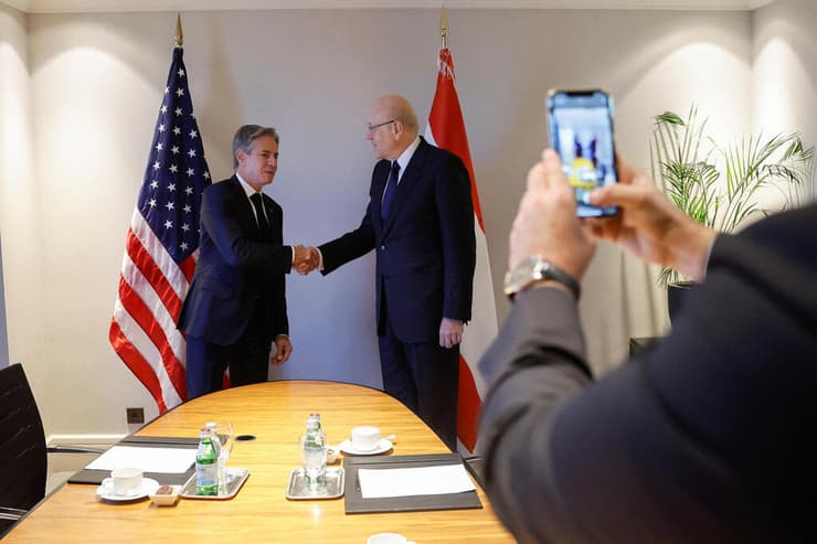 אנתוני בלינקן מזכיר המדינה של ארה"ב נפגש עם נג'יב מיקאתי ראש ממשלת לבנון 