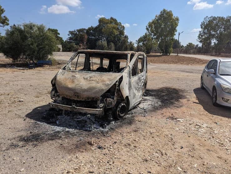 ביתם של משפחת מרום שנשרף על ידי מחבלי חמאס בטבח הרצחני ב-7 באוקטובר