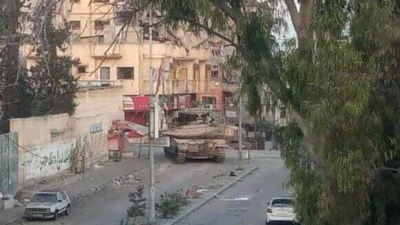 תיעוד פלסטיני: טנק מתקדם לעבר בית החולים אל רנתיסי בשכונת א-נסר בעזה